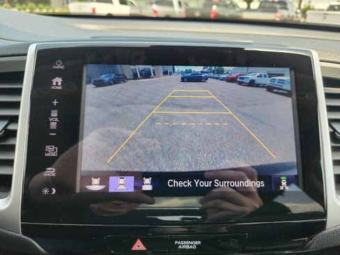 Used 2017 Honda Pilot Elite image 30