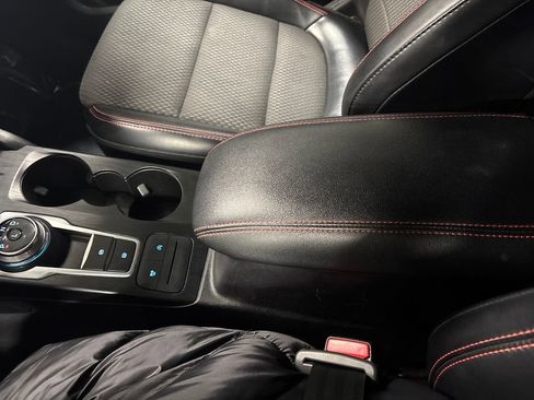 Used 2023 Ford Escape ST-Line image 22