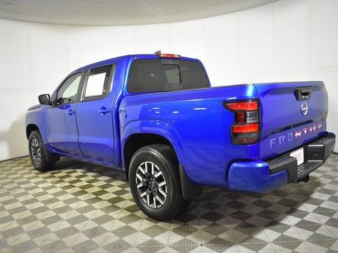 Certified 2024 Nissan Frontier SL image 6