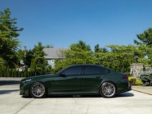 Used 2026 BMW M5 w/ Carbon Package AWD/4WD image 11