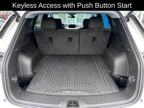 Used 2022 Chevrolet Blazer LT FWD image 9