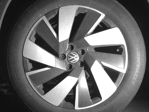 Used 2025 Volkswagen Atlas Cross Sport SE image 14