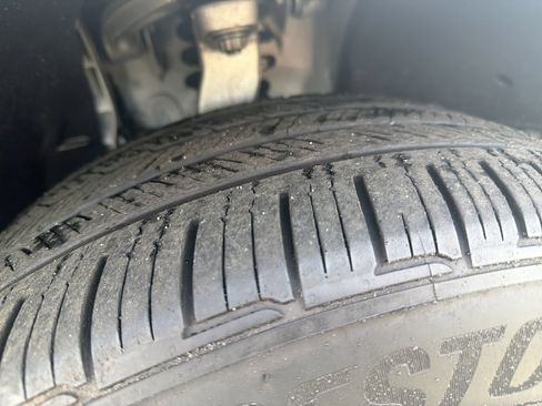 Used 2023 Mercedes-Benz GLE 350 4MATIC w/ 3rd Row Seat Package image 12