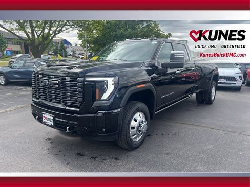 New 2026 GMC Sierra 3500 Denali Ultimate AWD/4WD image 10