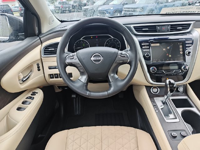 Certified 2024 Nissan Murano Platinum w/ Cargo Package AWD/4WD image 16