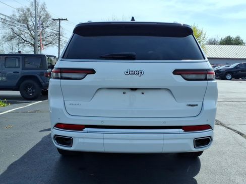 Certified 2024 Jeep Grand Cherokee L Summit AWD/4WD image 5
