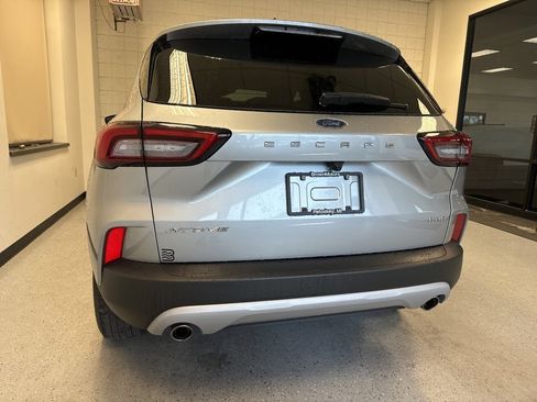 Used 2024 Ford Escape Active AWD/4WD image 40