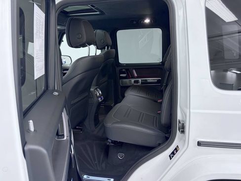 Used 2021 Mercedes-Benz G 550 image 18