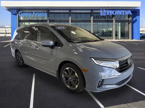 Used 2024 Honda Odyssey Elite image 1