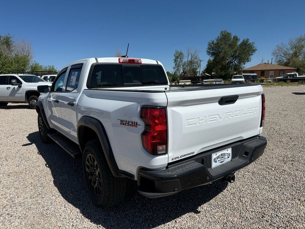 Used 2023 Chevrolet Colorado Trail Boss w/ LPO, Skid Plate Package AWD/4WD image 8