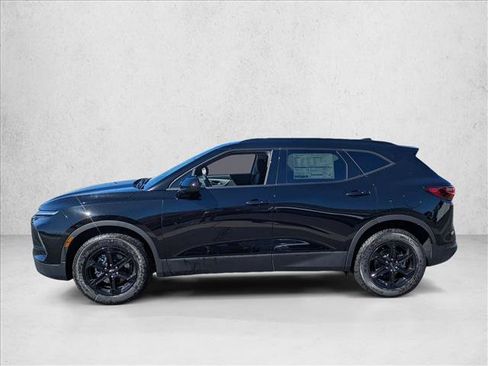 New 2025 Chevrolet Blazer LT w/ Convenience Package image 5