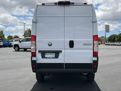 New 2026 RAM ProMaster 1500 w/ Power Group FWD image 4