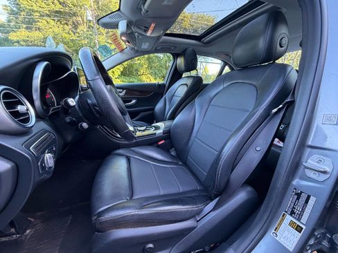 Used 2018 Mercedes-Benz C 300 4MATIC Sedan image 23