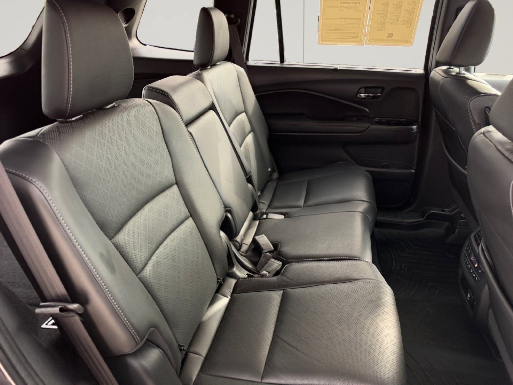 Used 2019 Honda Passport Touring image 17