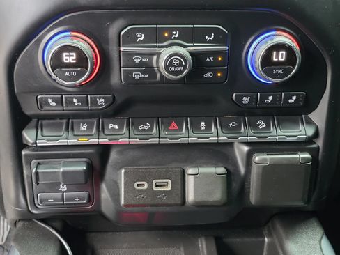 Used 2021 Chevrolet Silverado 2500 LTZ w/ LTZ Plus Package AWD/4WD image 14