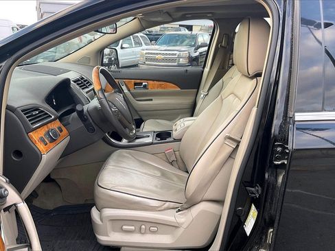 Used 2011 Lincoln MKX AWD w/ 102A Rapid Spec Order Code image 24