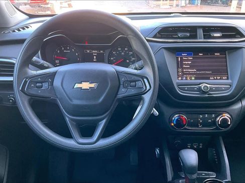 Used 2021 Chevrolet TrailBlazer LS image 6