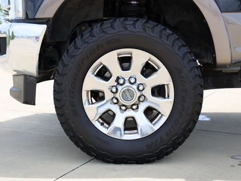 Used 2019 Ford F250 King Ranch w/ King Ranch Ultimate Package AWD/4WD image 10