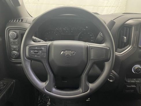 Used 2023 Chevrolet Silverado 1500 Custom Trail Boss AWD/4WD image 10