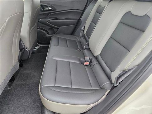 New 2026 Chevrolet Trax ACTIV w/ Driver Confidence Package FWD image 15