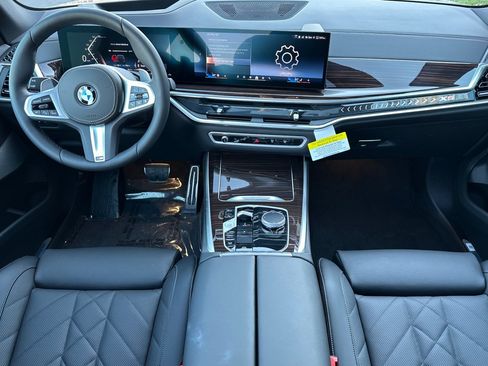 New 2026 BMW X5 xDrive40i w/ M Sport Package image 10