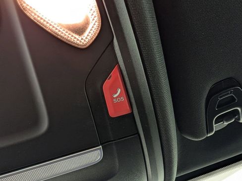 Certified 2022 RAM 2500 Big Horn image 29