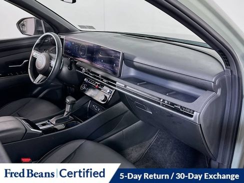 Certified 2025 Hyundai Santa Cruz Limited AWD/4WD image 25