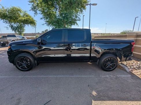 Used 2023 Chevrolet Silverado 1500 Custom image 9