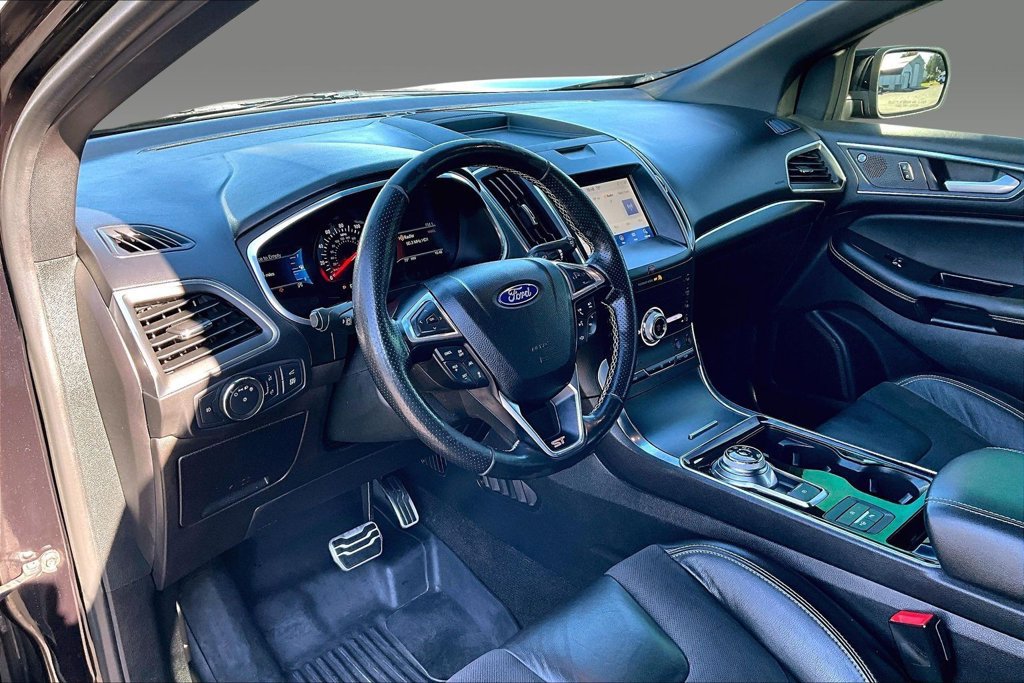 Used 2020 Ford Edge ST w/ Equipment Group 401A AWD/4WD image 7
