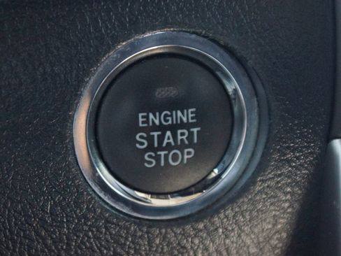 Used 2019 Toyota 4Runner Limited RWD image 10