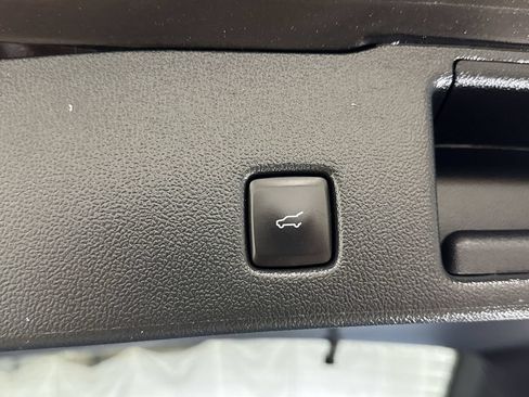 Used 2023 Ford Escape ST-Line w/ Tech Pack #1 FWD image 24