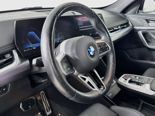 Used 2023 BMW X1 xDrive28i w/ M Sport Package AWD/4WD image 11