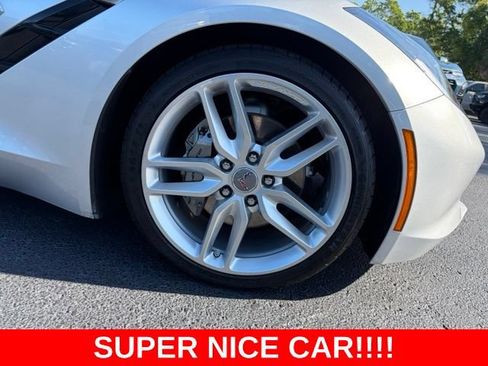Used 2019 Chevrolet Corvette Stingray Coupe w/ 1LT RWD image 8