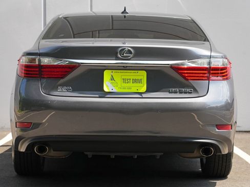 Used 2013 Lexus ES 350 w/ Luxury Pkg FWD image 10