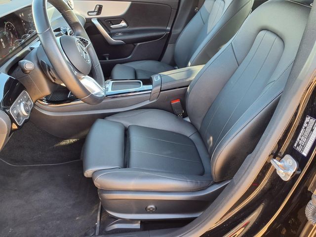 Used 2025 Mercedes-Benz CLA 250 image 10