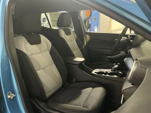 New 2026 Chevrolet Trax LS w/ LS Convenience Package image 32