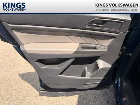 Used 2023 Volkswagen Atlas Cross Sport SE AWD/4WD image 10