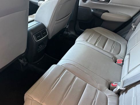 Used 2017 Honda CR-V Touring image 11