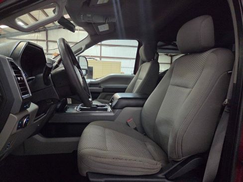 Used 2019 Ford F250 XLT w/ XLT Premium Package image 69