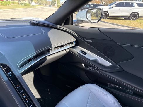 Used 2020 Chevrolet Corvette Stingray Coupe w/ 1LT image 18