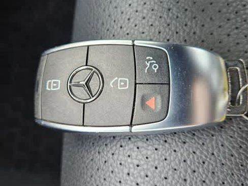 Certified 2025 Mercedes-Benz GLS 450 GLS 450 image 36