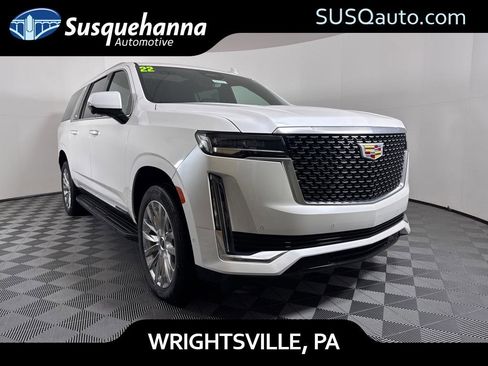 Used 2022 Cadillac Escalade ESV Premium Luxury image 1