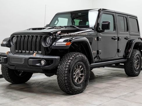 Used 2023 Jeep Wrangler Unlimited Rubicon 392 w/ Dual Top Group AWD/4WD image 7