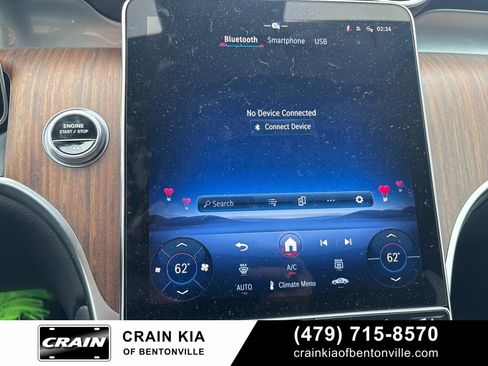 Used 2025 Mercedes-Benz GLC 300 4MATIC image 17