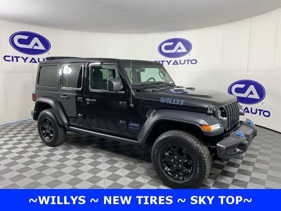 Used 2023 Jeep Wrangler Unlimited w/ Sun & Screen Package