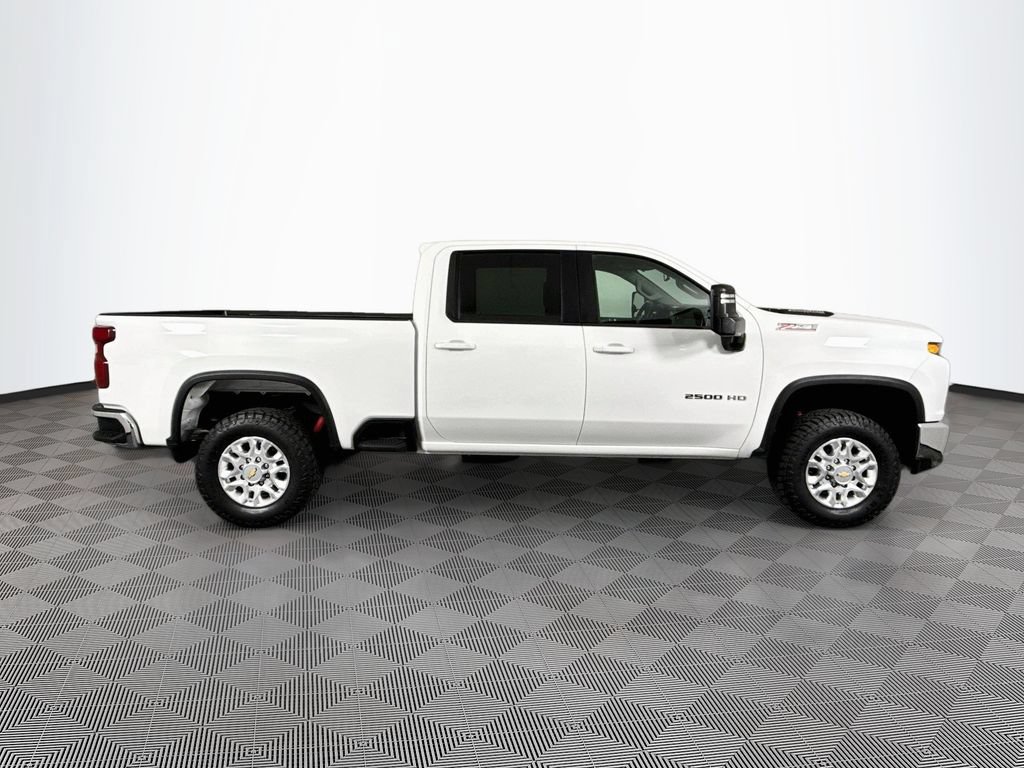 Used 2023 Chevrolet Silverado 2500 LT AWD/4WD image 8