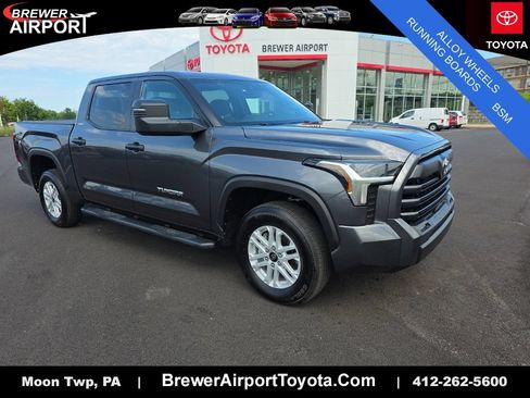 Used 2026 Toyota Tundra SR5 w/ SR5 Convenience Package AWD/4WD image 1