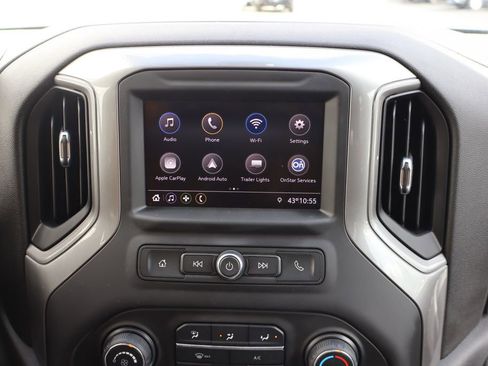 Used 2021 Chevrolet Silverado 1500 Custom AWD/4WD image 10