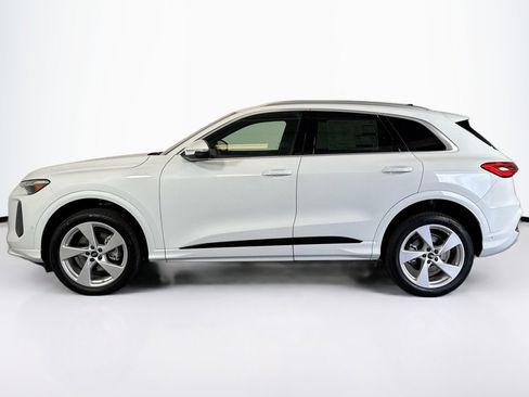 New 2025 Audi Q5 Premium Plus image 8