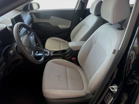 Used 2023 Hyundai Kona SEL AWD/4WD image 19